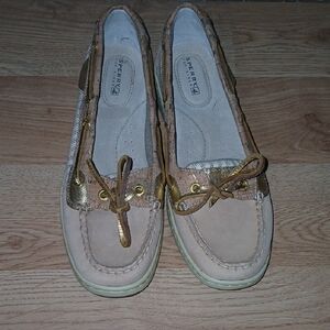 Sperry Tan and Gold Flats with Moccasin Design Size 7.5